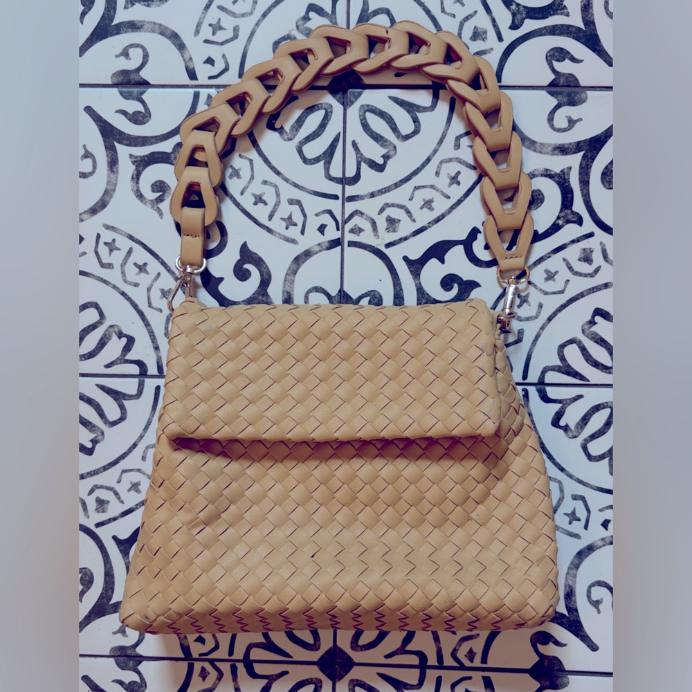 Tan Woven Shoulder Bag/Clutch